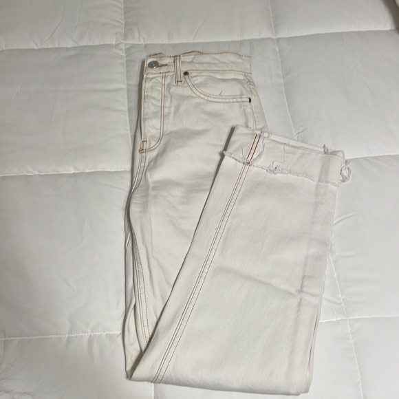 BDG Pax High Waist Jeans - Picture 5 of 7